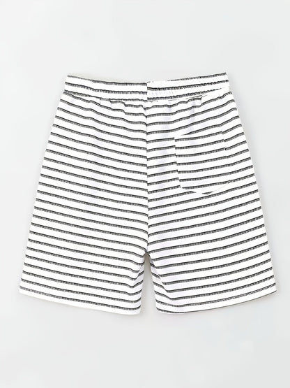 Tavo Stripe Short – Sleek Striped Design for Everyday Comfort