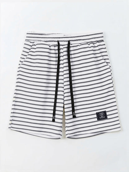 Tavo Stripe Short – Sleek Striped Design for Everyday Comfort