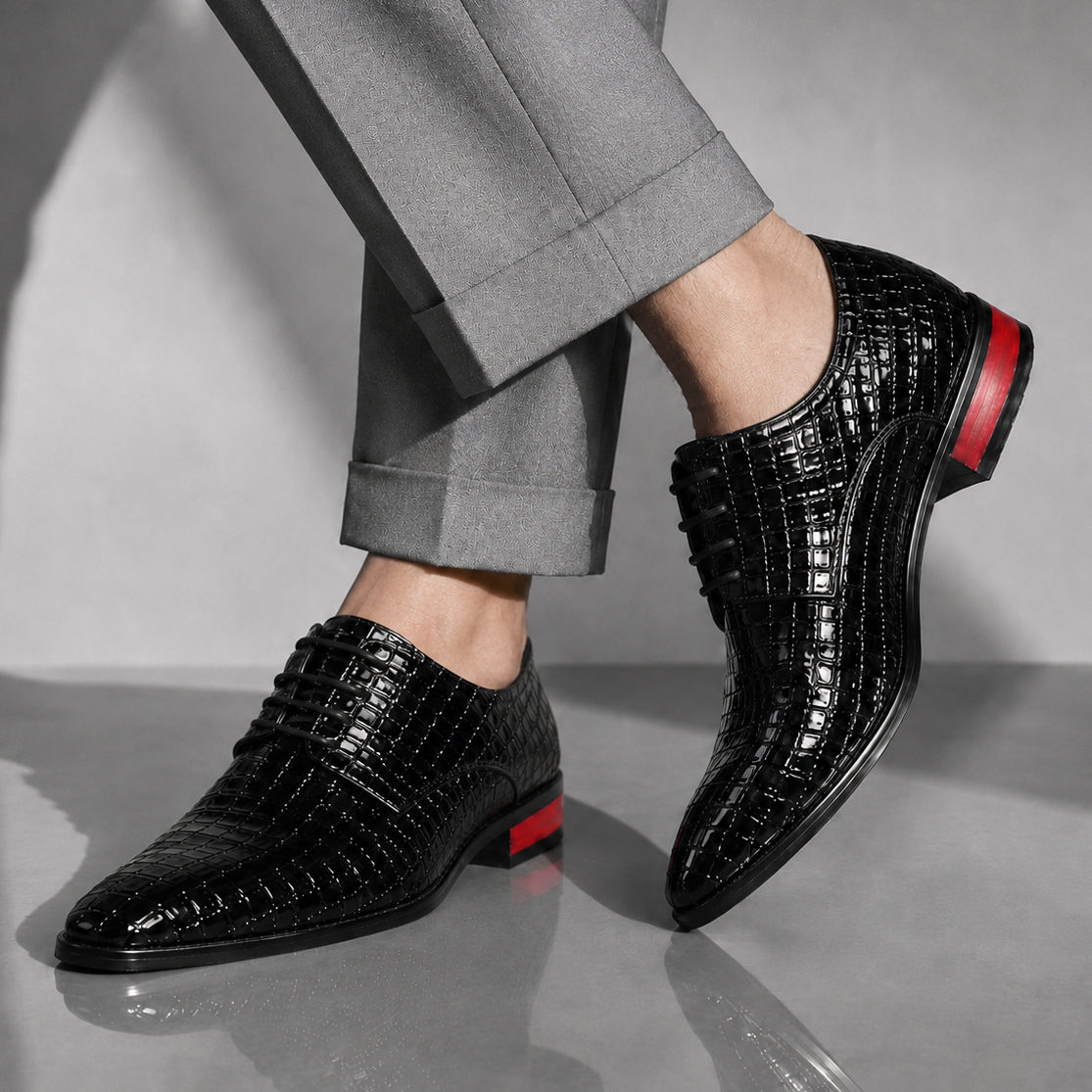 SANTORI Croc-Textured Oxford Shoes