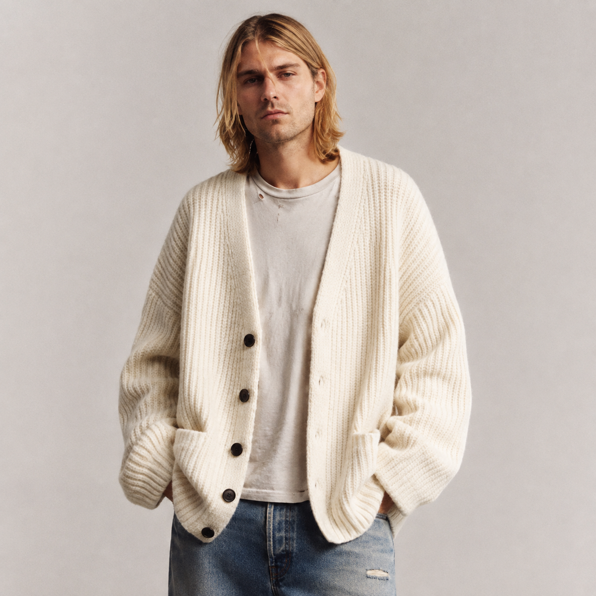 Nathaniel | Relaxed-Fit V-Neck Cardigan