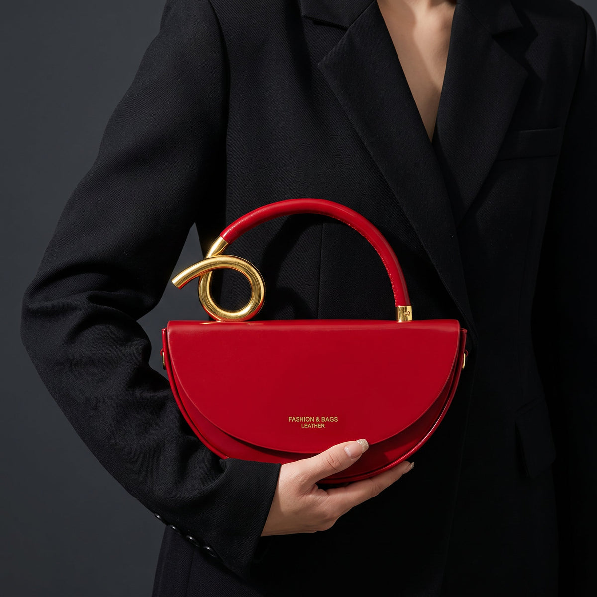 Valeria Leather Bag - Elegant Design
